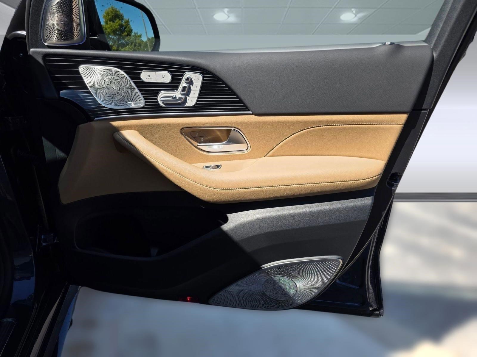 New 2026 Mercedes-Benz GLS 450 4MATIC image 21