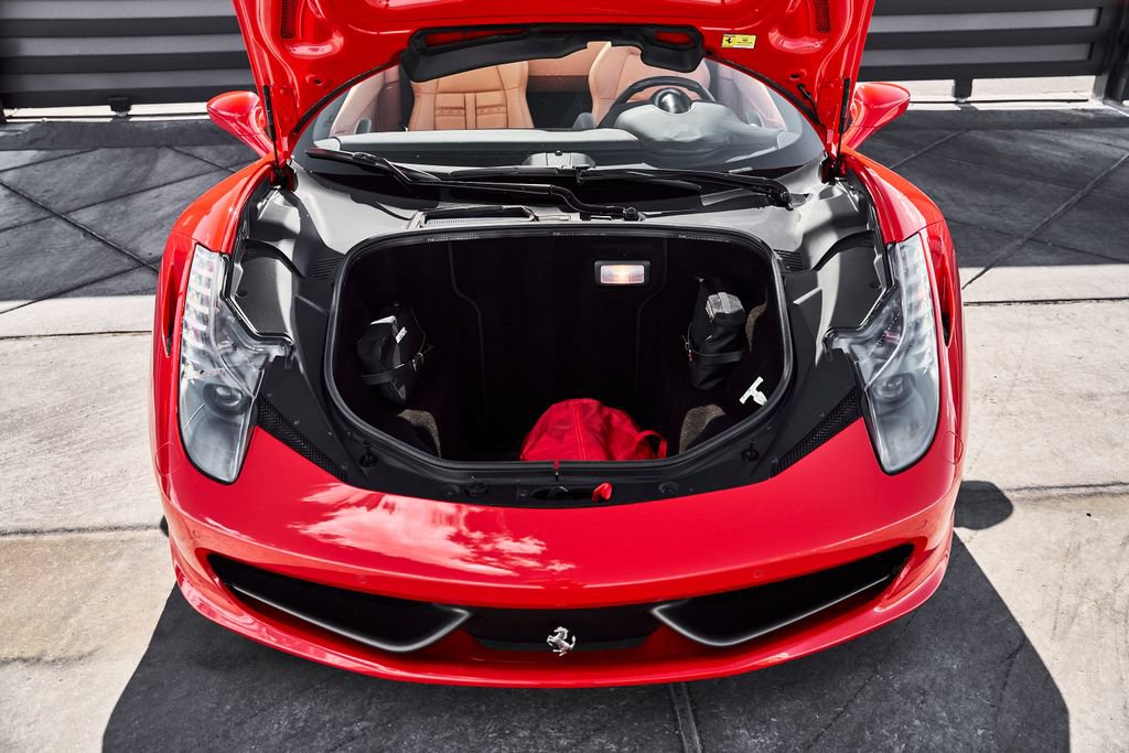Used 2012 Ferrari 458 Spider RWD image 17