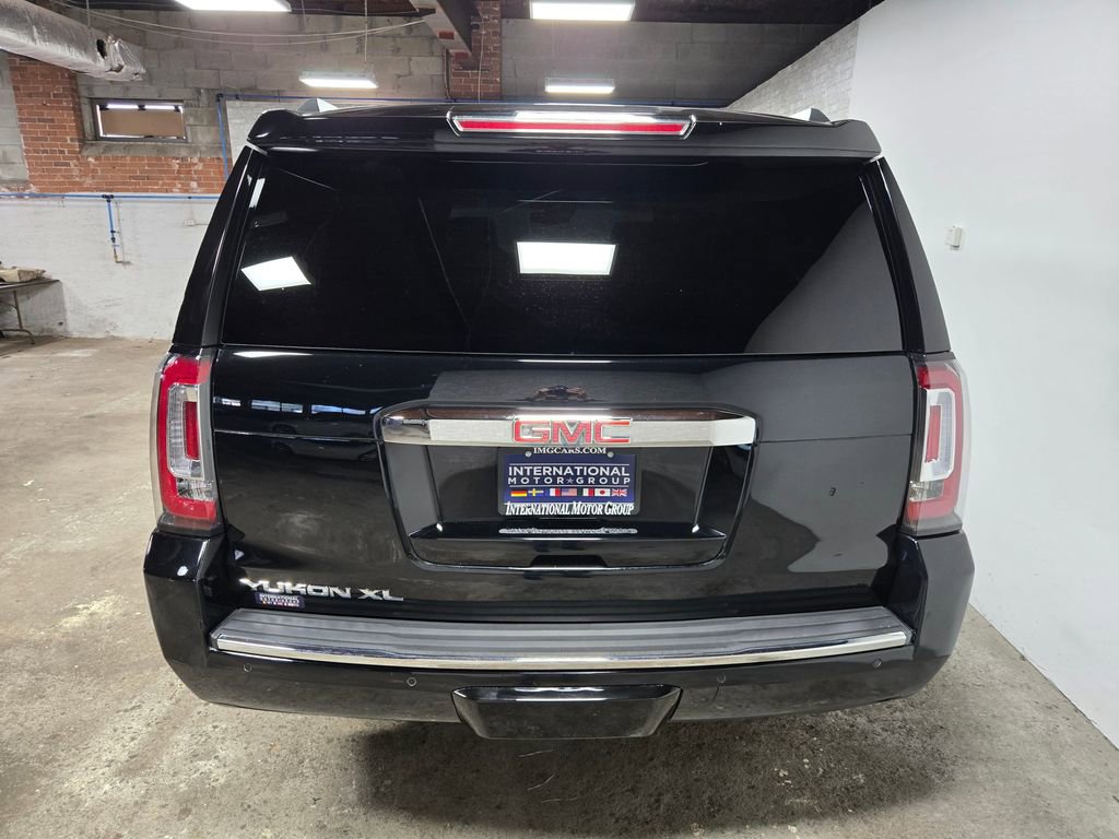 Used 2019 GMC Yukon XL Denali w/ Open Road Package image 53