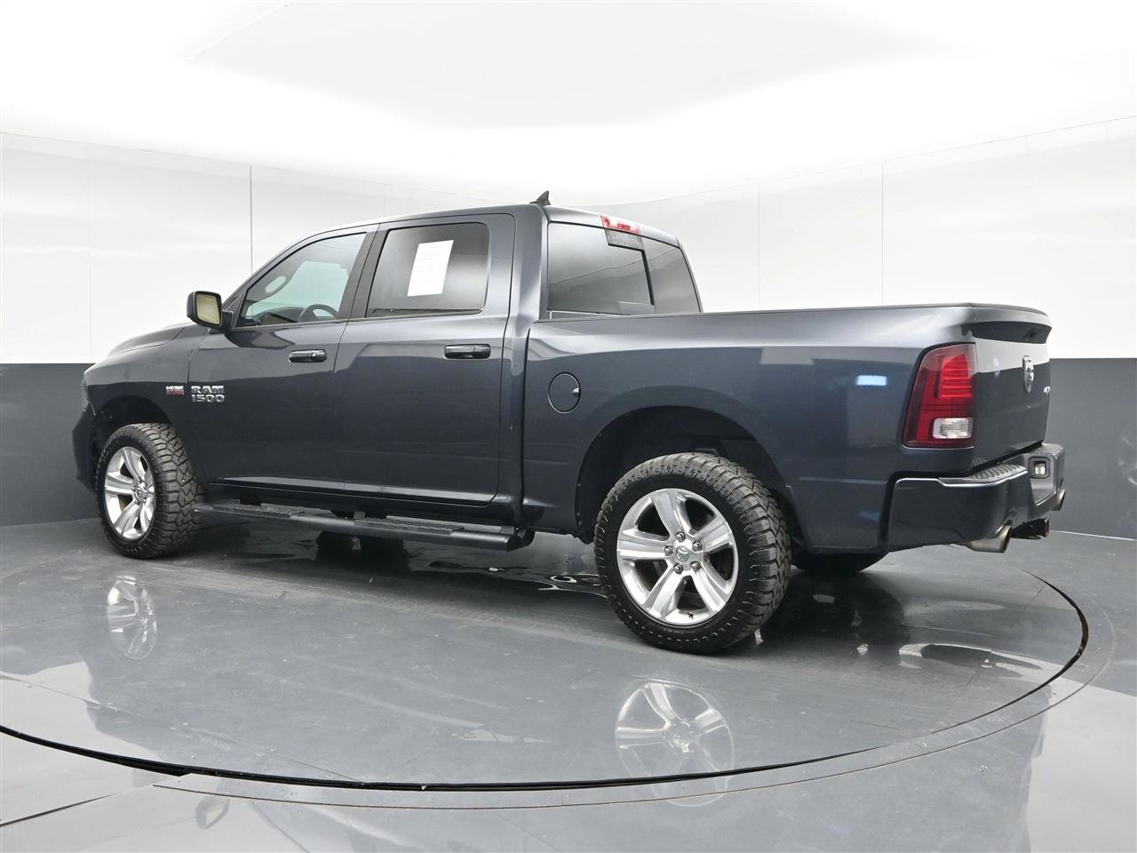Used 2015 RAM 1500 Sport w/ Convenience Group AWD/4WD image 7