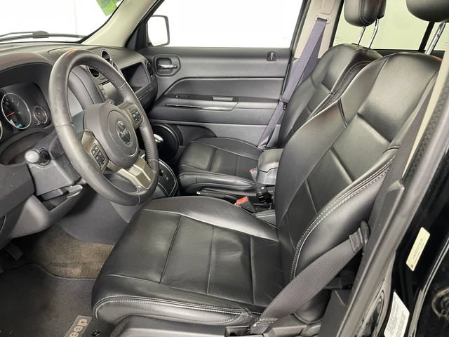 Used 2013 Jeep Patriot Limited w/ Sun/Sound Group AWD/4WD image 2