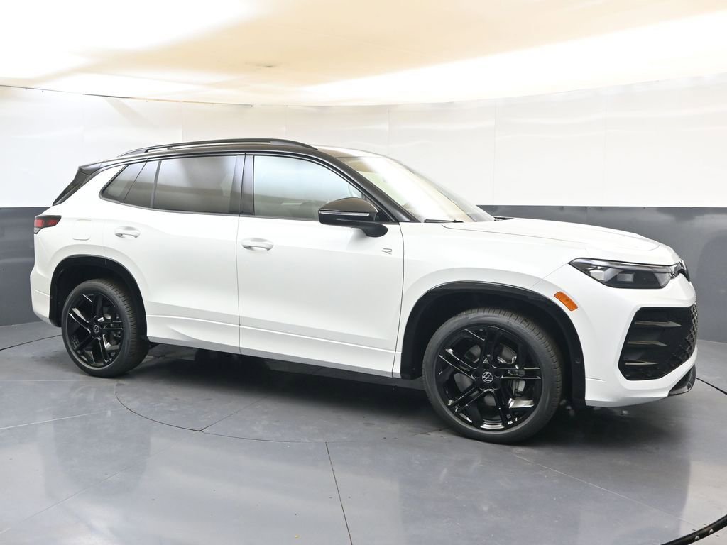 New 2026 Volkswagen Tiguan SE R-Line image 7