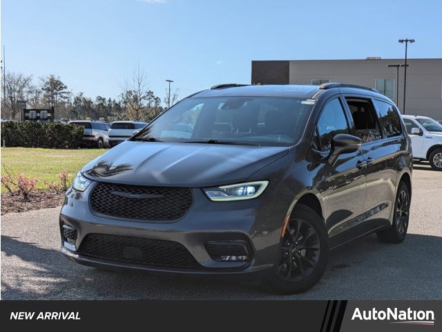 Used 2021 Chrysler Pacifica Touring w/ S Appearance Package image 1