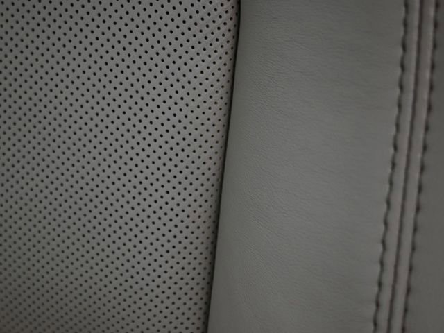 Used 2020 Lincoln Aviator Reserve w/ Equipment Group 201A image 14