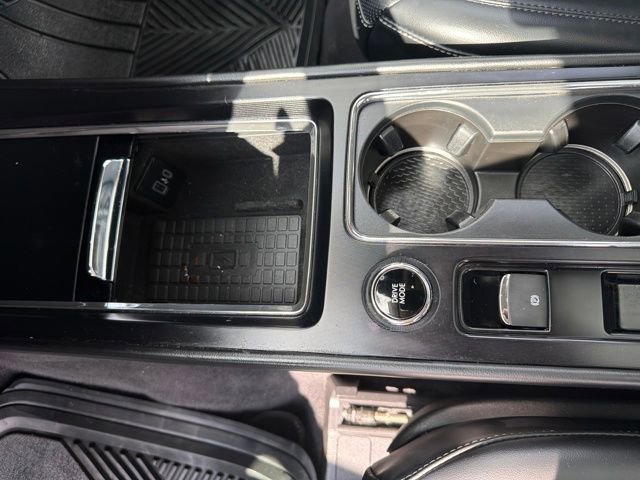 Used 2023 Lincoln Corsair Standard w/ Equipment Group 101A image 31