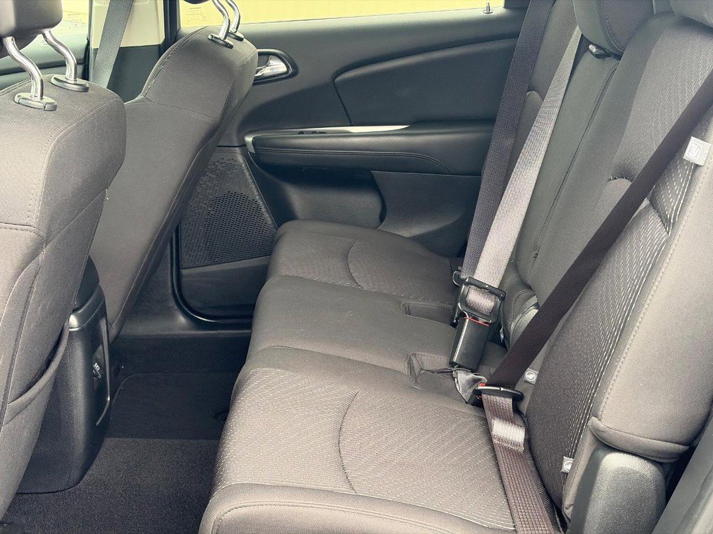 Used 2018 Dodge Journey SXT w/ Connectivity Group image 10