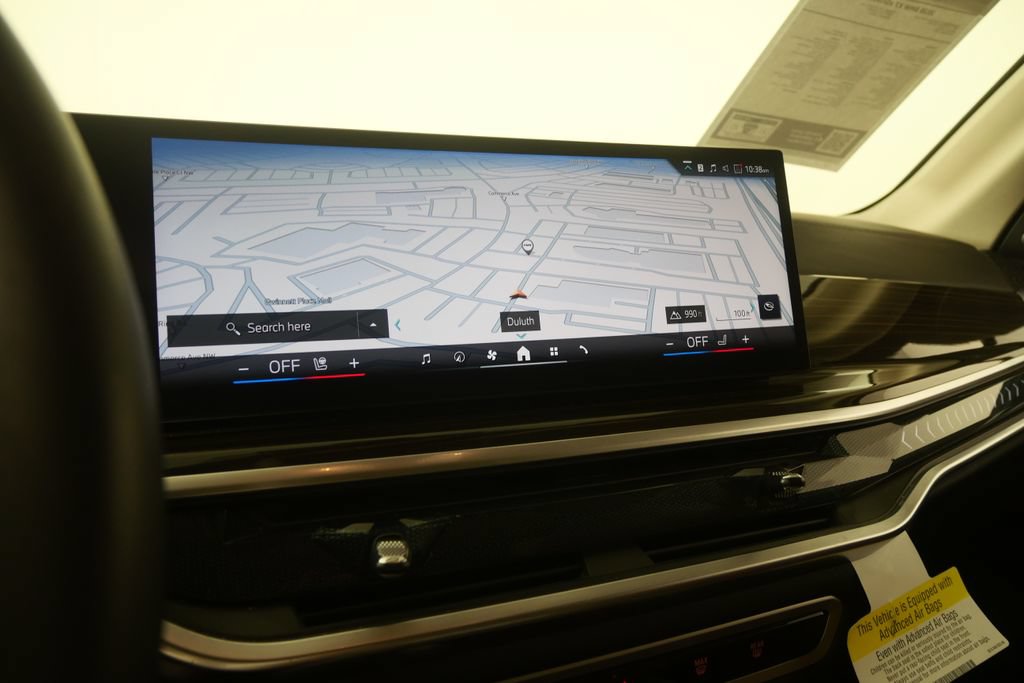 Used 2026 BMW X7 xDrive40i AWD/4WD image 25