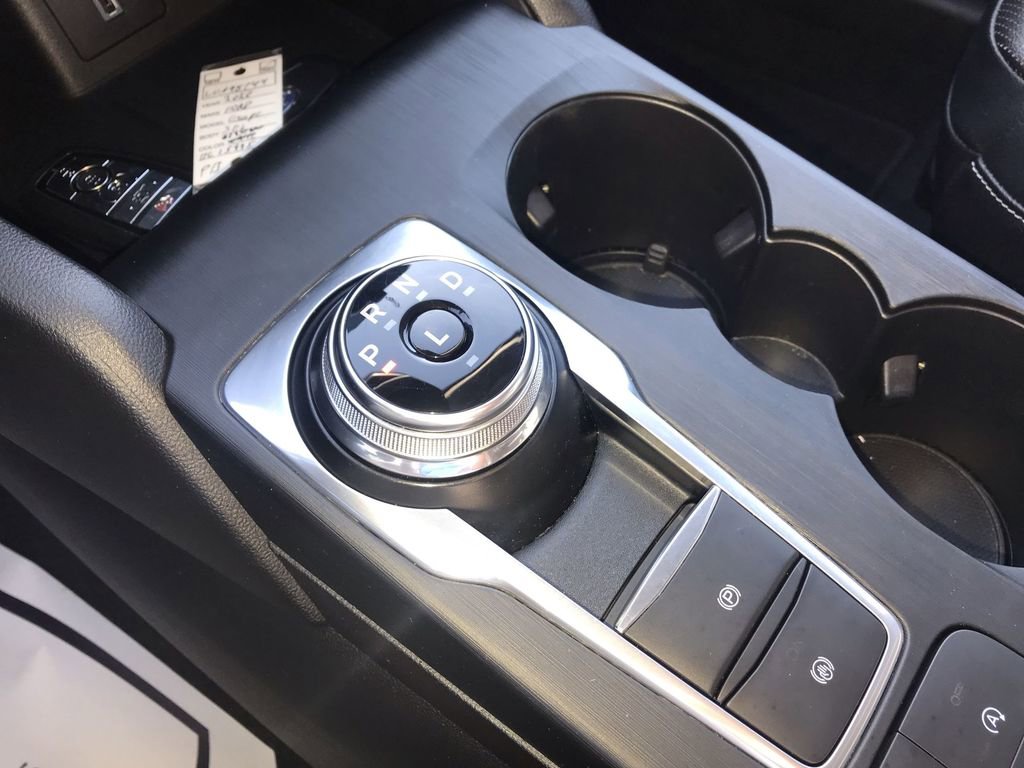 Used 2020 Ford Escape SEL FWD image 20