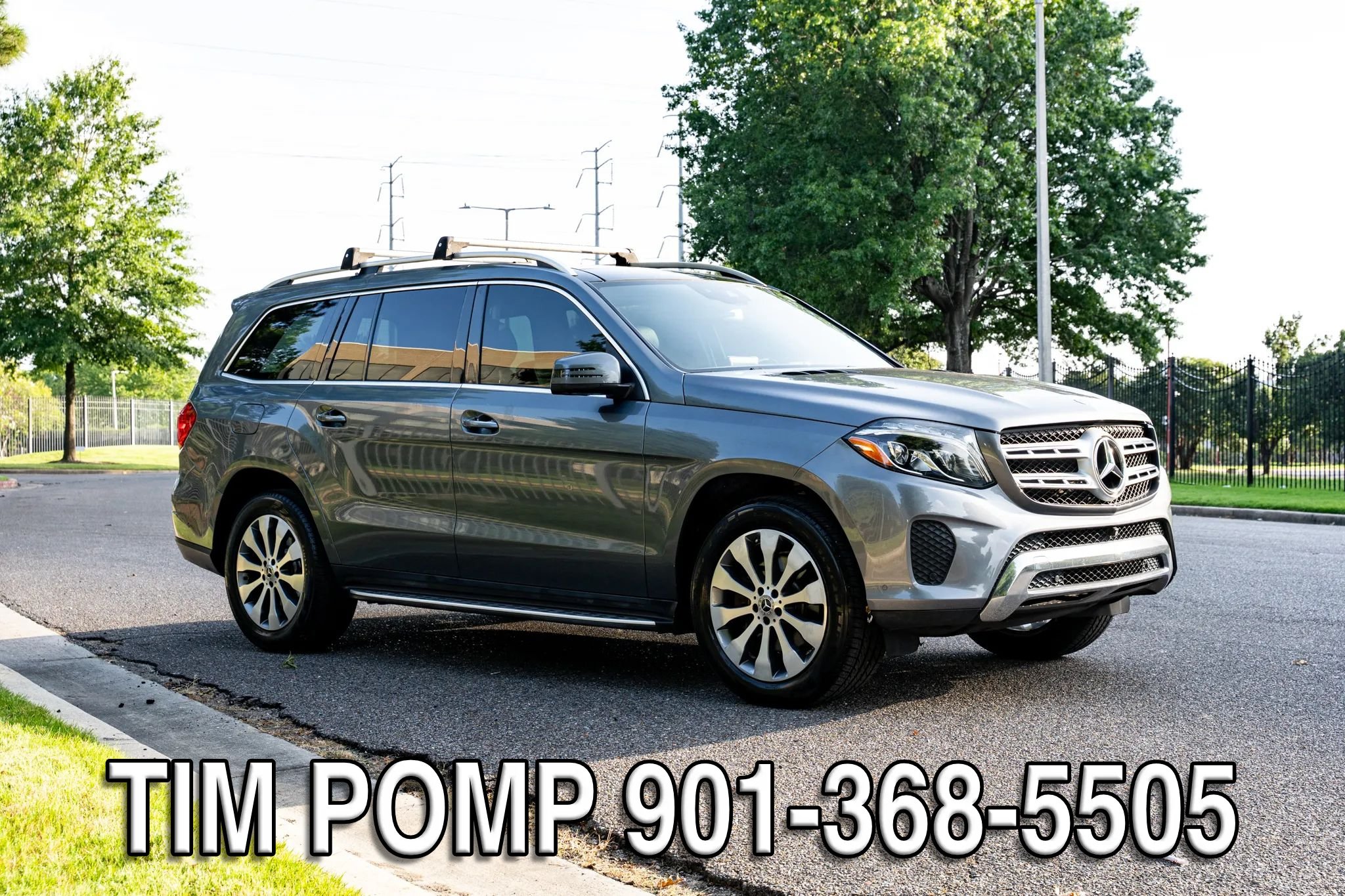 Used 2018 Mercedes-Benz GLS 450 4MATIC w/ Premium Package image 4