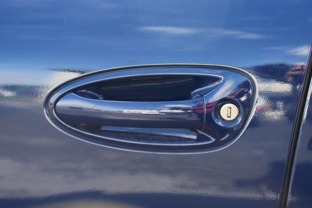 Used 2015 Porsche Panamera 4 image 9