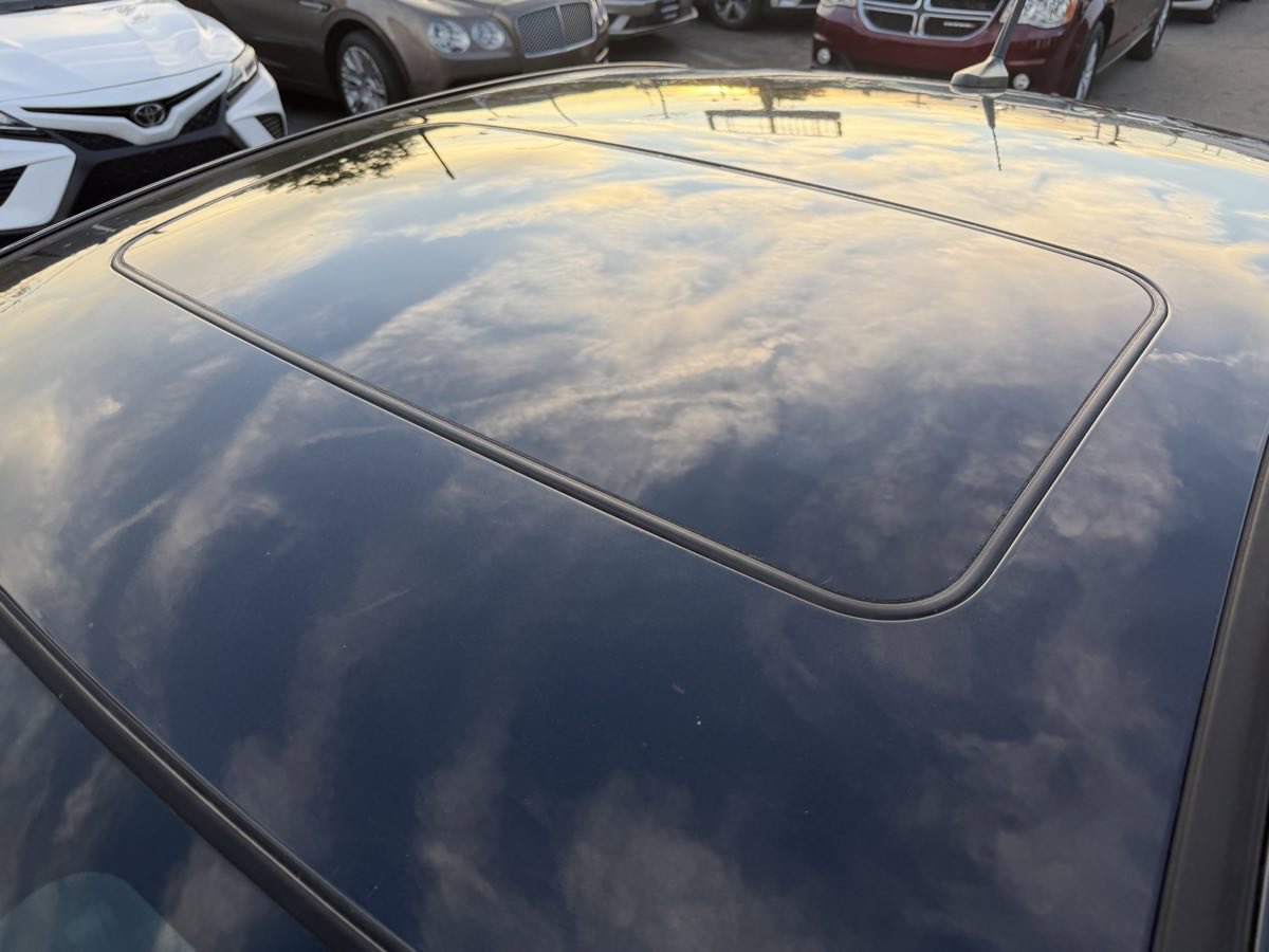 Used 2014 Chevrolet Cruze LT w/ RS Package image 17