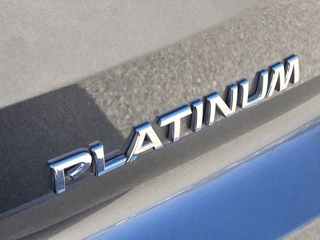 Used 2023 Nissan Pathfinder Platinum w/ Cargo Package image 13