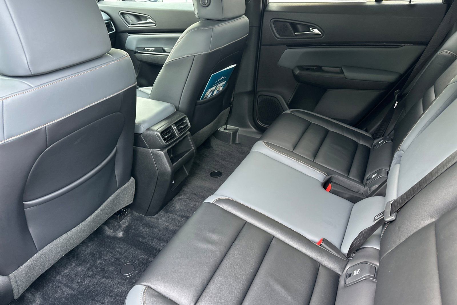 Used 2024 Honda Prologue Touring image 13