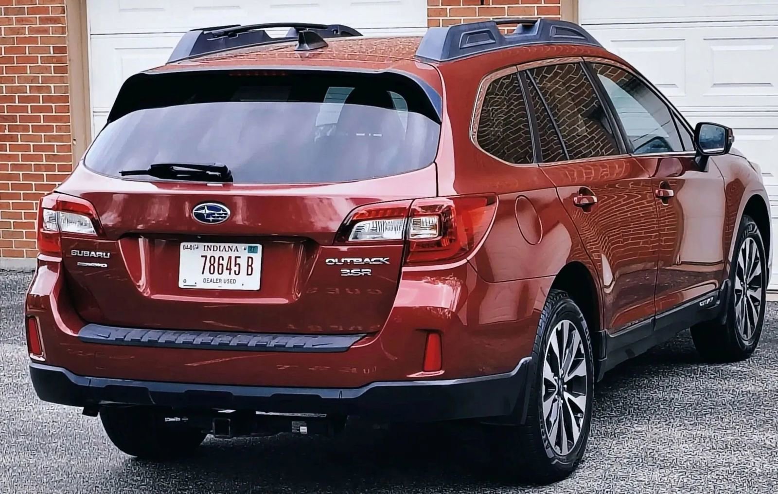 Used 2016 Subaru Outback 3.6R Limited image 9