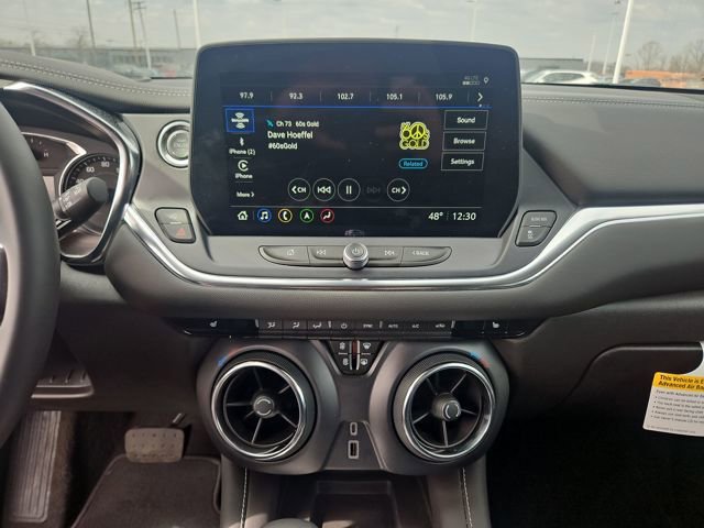 Used 2025 Chevrolet Blazer LT w/ Sound & Technology Package image 19