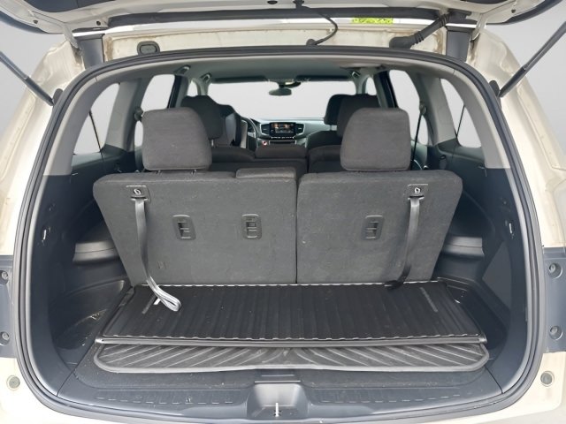 Used 2020 Honda Pilot EX image 12
