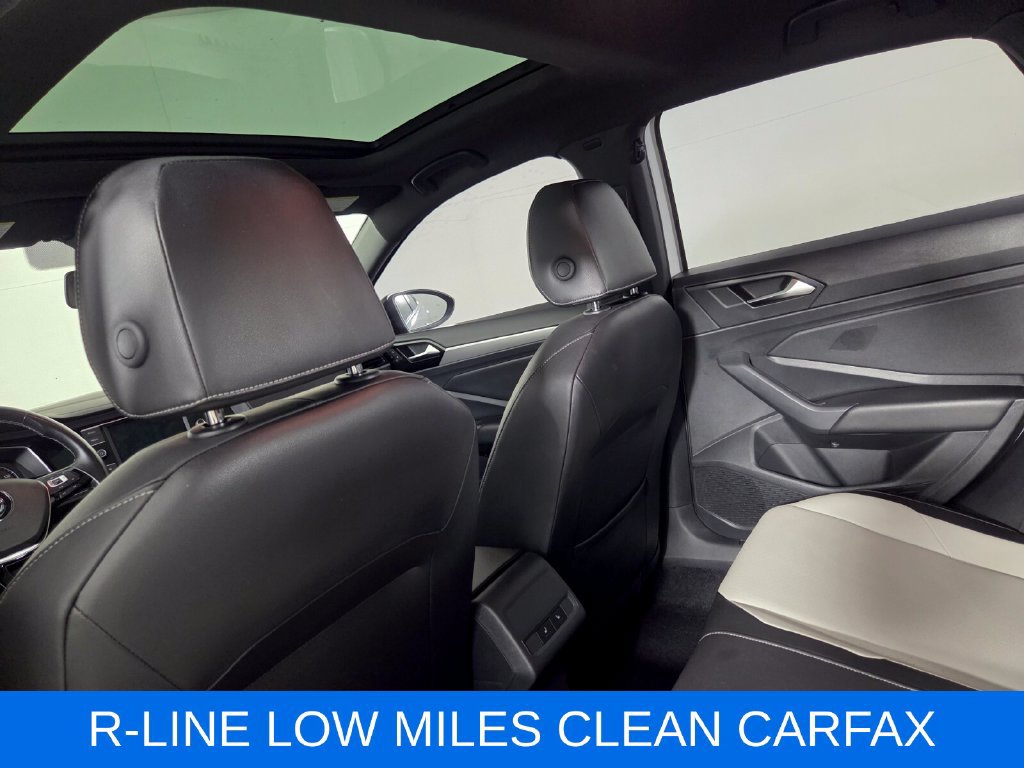 Used 2021 Volkswagen Jetta R-Line w/ R-Line Cold Weather Package FWD image 23