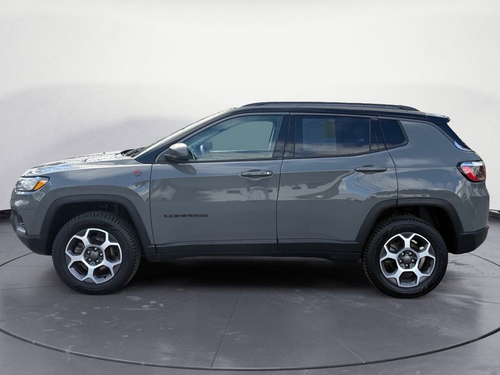 Used 2022 Jeep Compass Trailhawk w/ Sun and Sound Group image 2