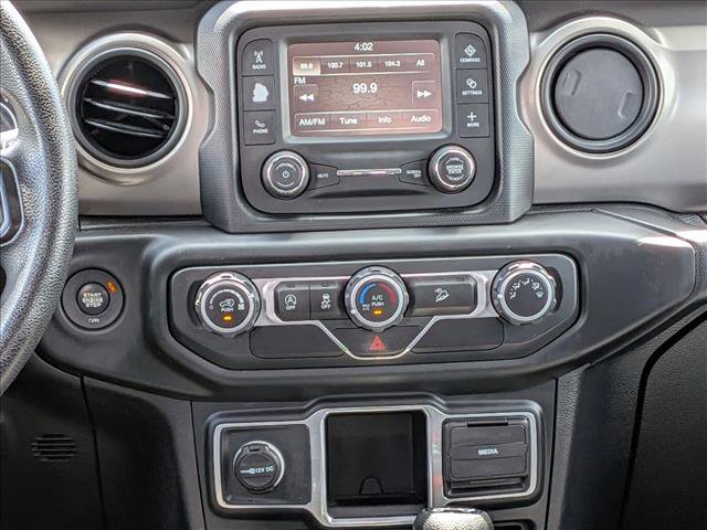 Used 2018 Jeep Wrangler Unlimited Sport AWD/4WD image 13