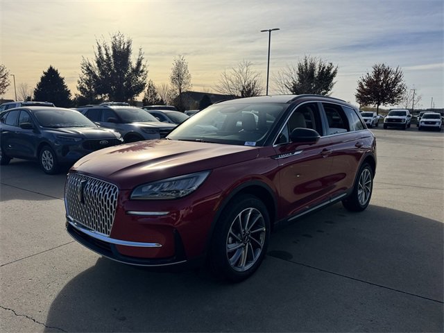 New 2026 Lincoln Corsair Premiere image 4