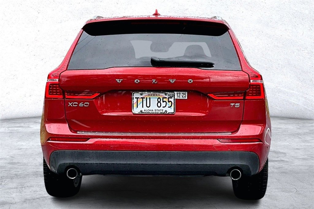 Used 2019 Volvo XC60 T5 Momentum w/ Premium Package image 4