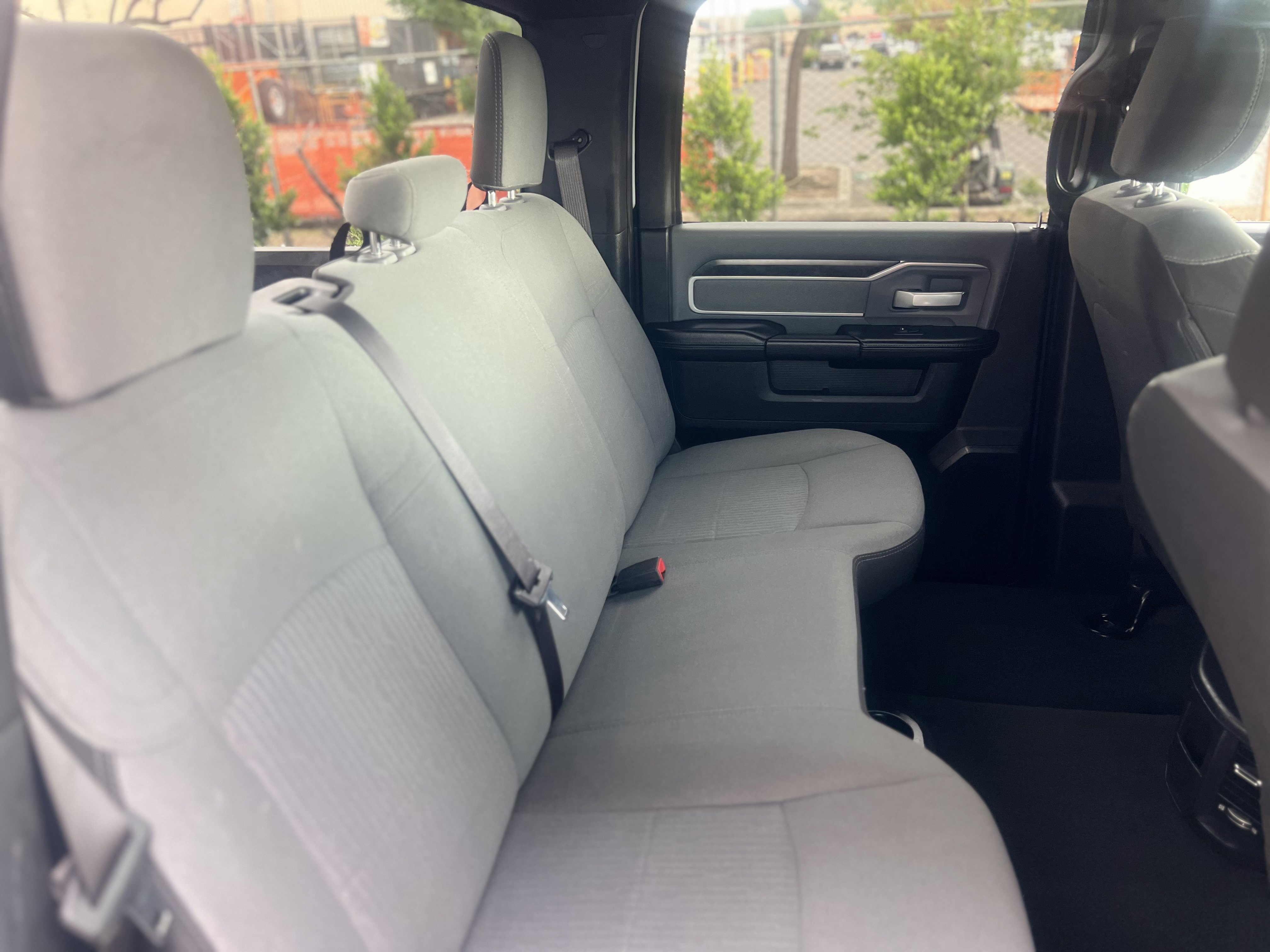 Used 2022 RAM 3500 Big Horn AWD/4WD image 30