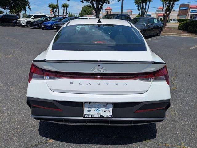 New 2026 Hyundai Elantra Sport FWD image 5