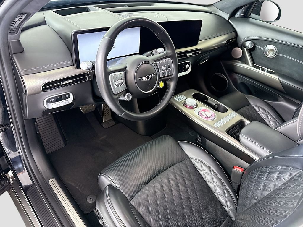 Used 2023 Genesis GV60 Performance AWD/4WD image 9