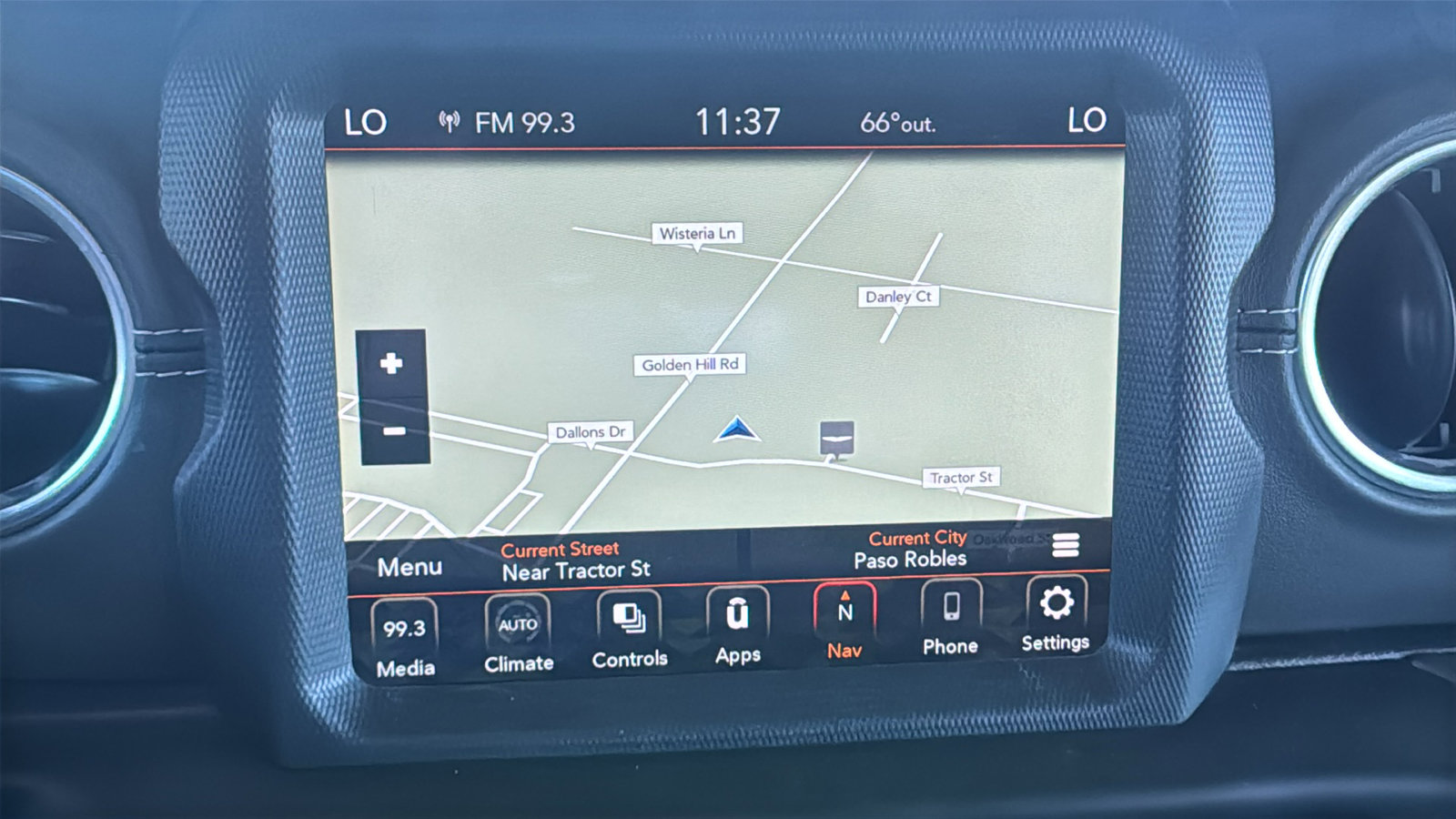 Used 2020 Jeep Wrangler Unlimited Sahara AWD/4WD image 25