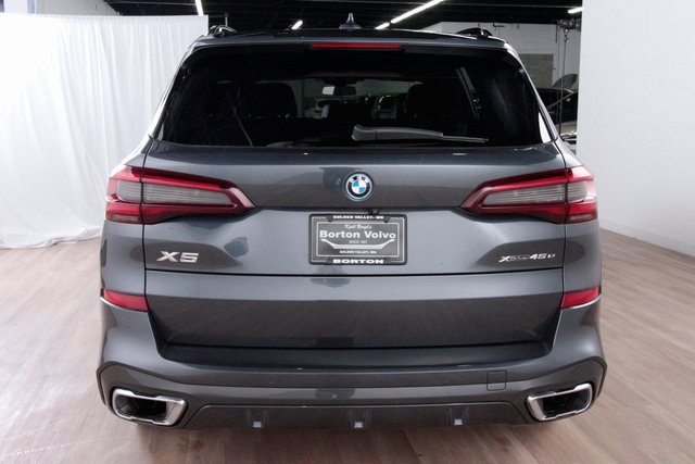 Used 2022 BMW X5 xDrive45e image 4