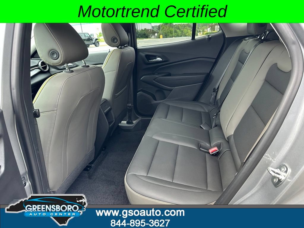 Used 2024 Chevrolet Trax ACTIV w/ Sunroof Package FWD image 23