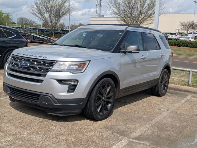 Used 2019 Ford Explorer XLT w/ Equipment Group 202A image 14