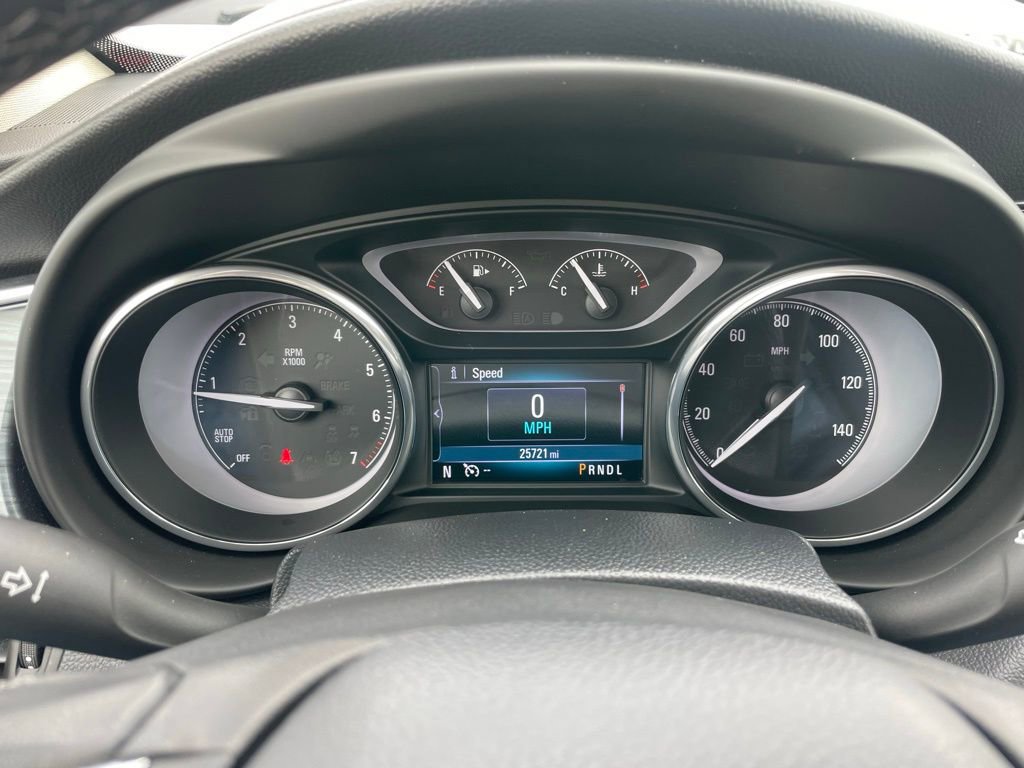 Used 2019 Buick Envision Essence image 9