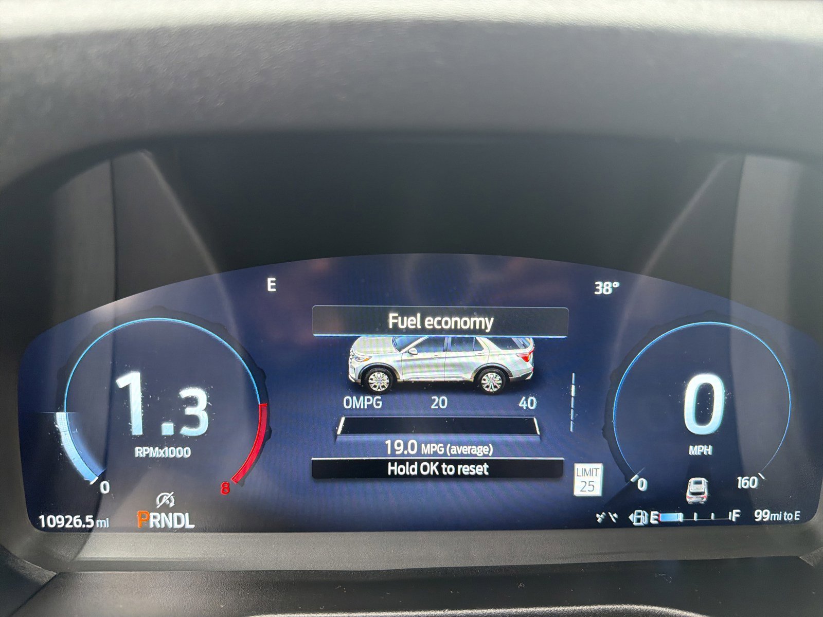 Used 2025 Ford Explorer ST-Line image 12