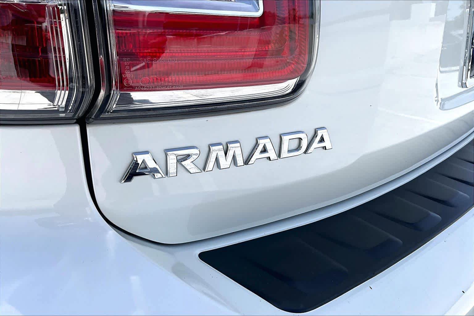 Used 2019 Nissan Armada Platinum w/ Captain's Chairs Package AWD/4WD image 31