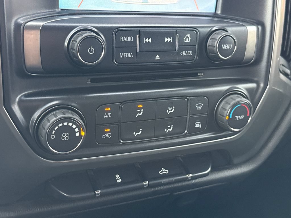 Used 2018 Chevrolet Silverado 1500 LT AWD/4WD image 20