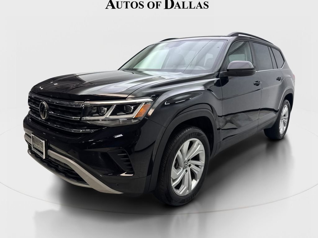 Used 2022 Volkswagen Atlas SE w/ Panoramic Sunroof Package FWD image 2