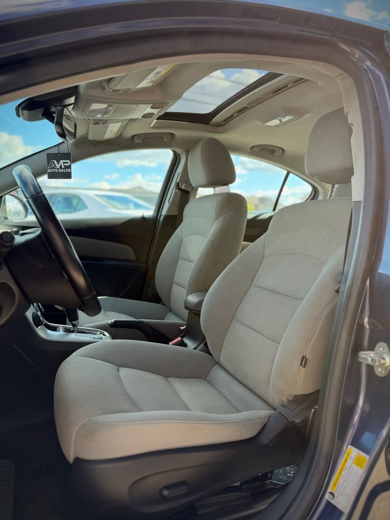 Used 2014 Chevrolet Cruze LT w/ All-Star Edition FWD image 7