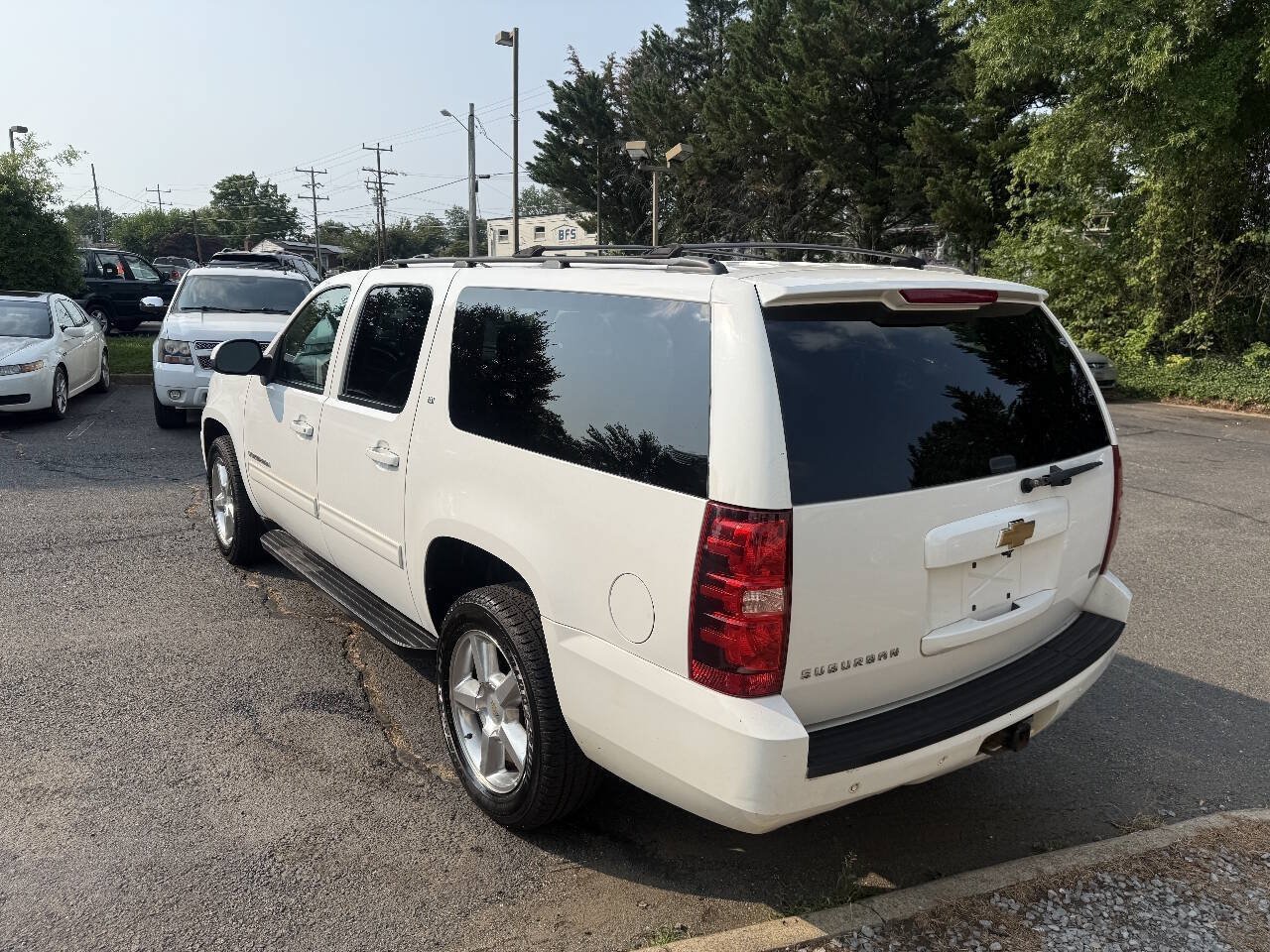 Used 2012 Chevrolet Suburban LT AWD/4WD image 6