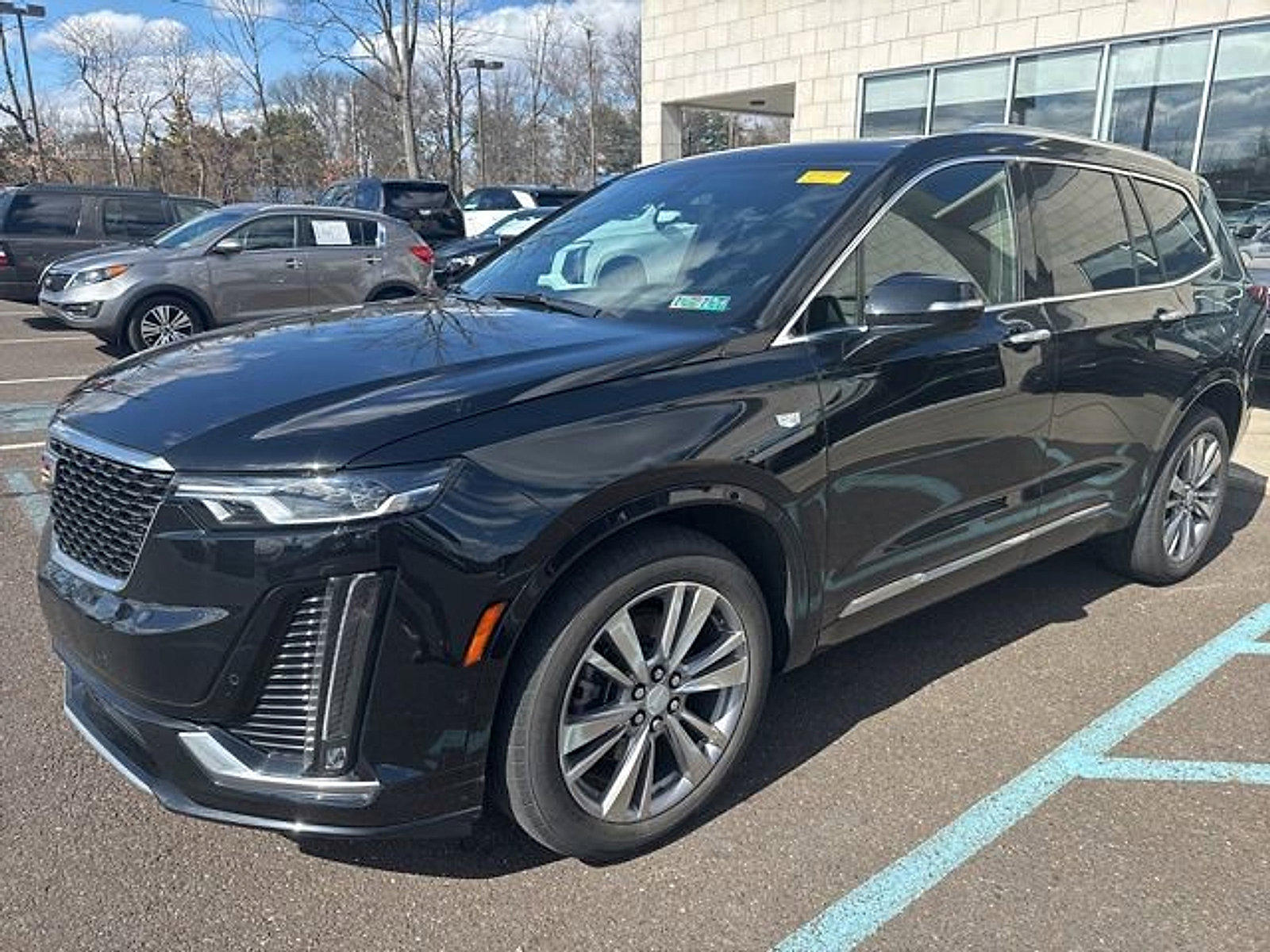 Certified 2023 Cadillac XT6 Premium Luxury w/ Technology Package image 7