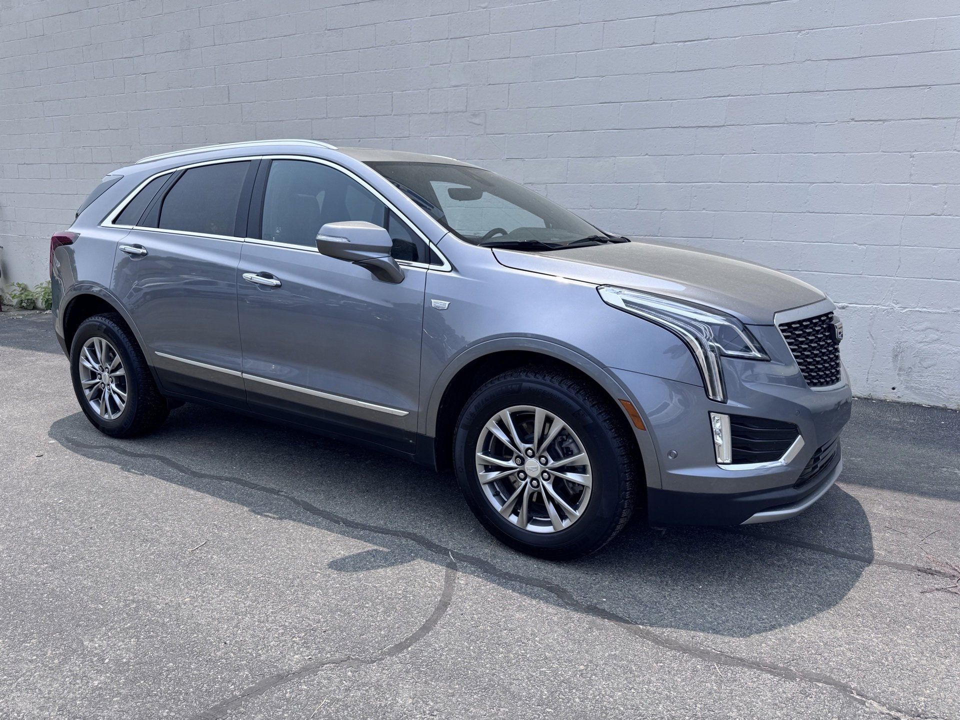 Used 2021 Cadillac XT5 Premium Luxury image 4