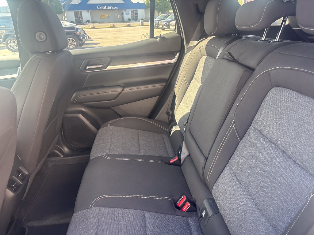 Used 2026 GMC Terrain Elevation FWD image 28