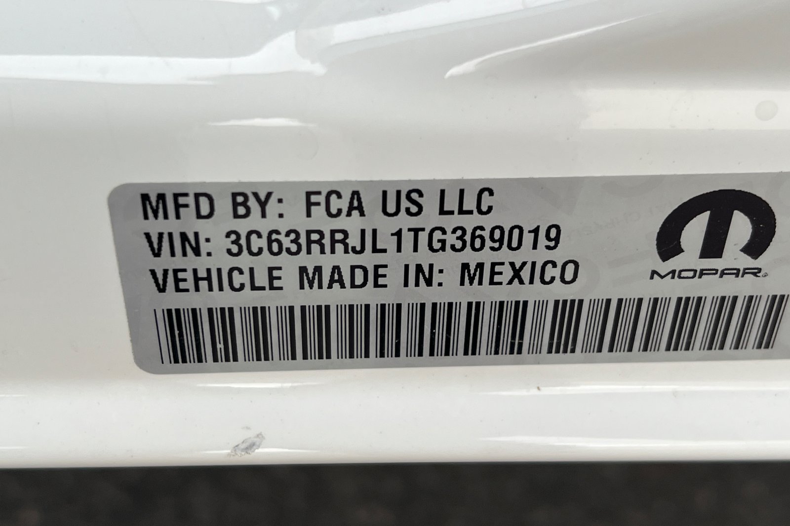 New 2026 RAM 3500 Laramie AWD/4WD image 28