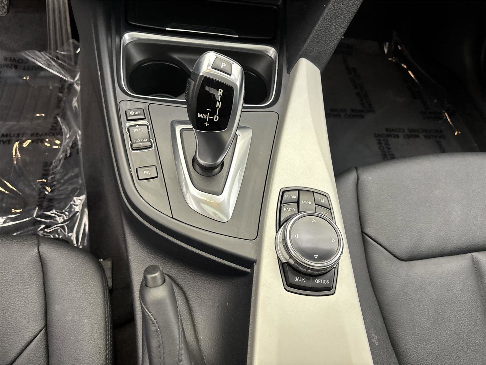 Used 2014 BMW 320i xDrive Sedan image 23