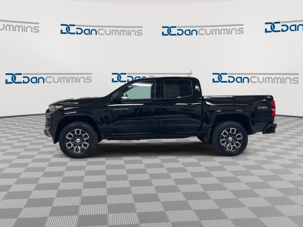 Used 2023 Chevrolet Colorado Z71 w/ Z71 Convenience Package 2 AWD/4WD image 5