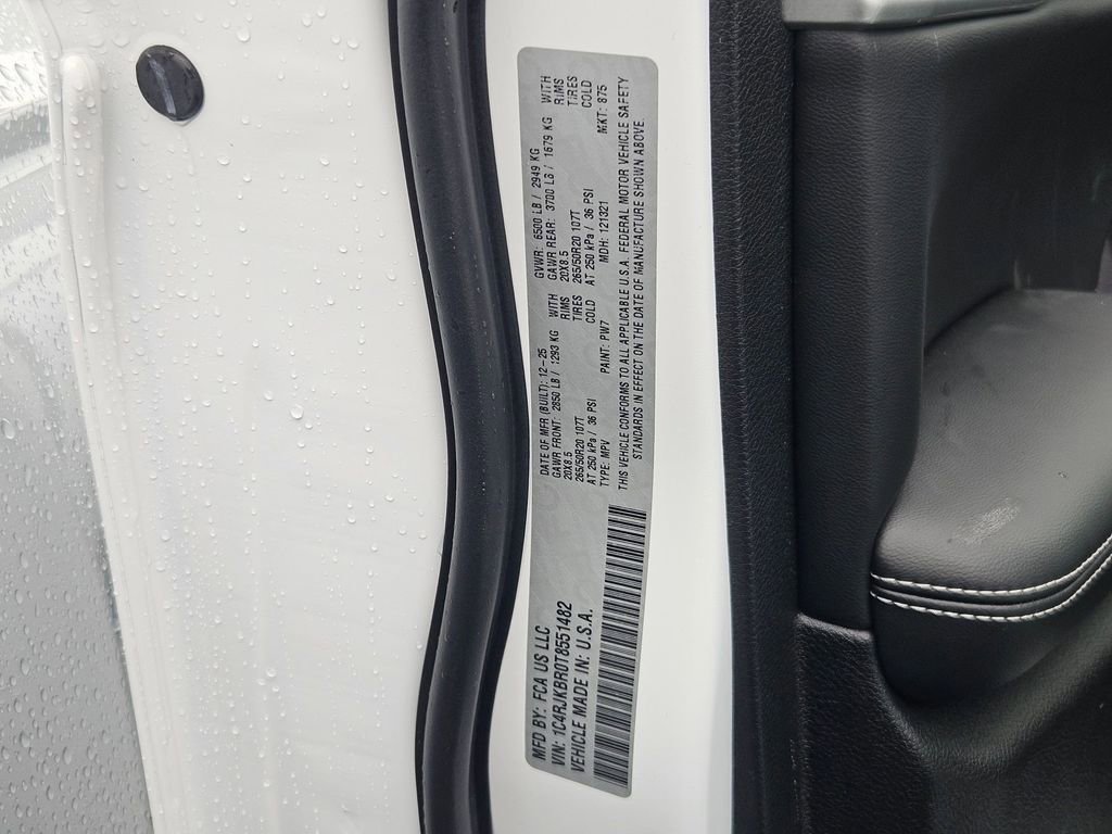 New 2026 Jeep Grand Cherokee L Limited AWD/4WD image 35