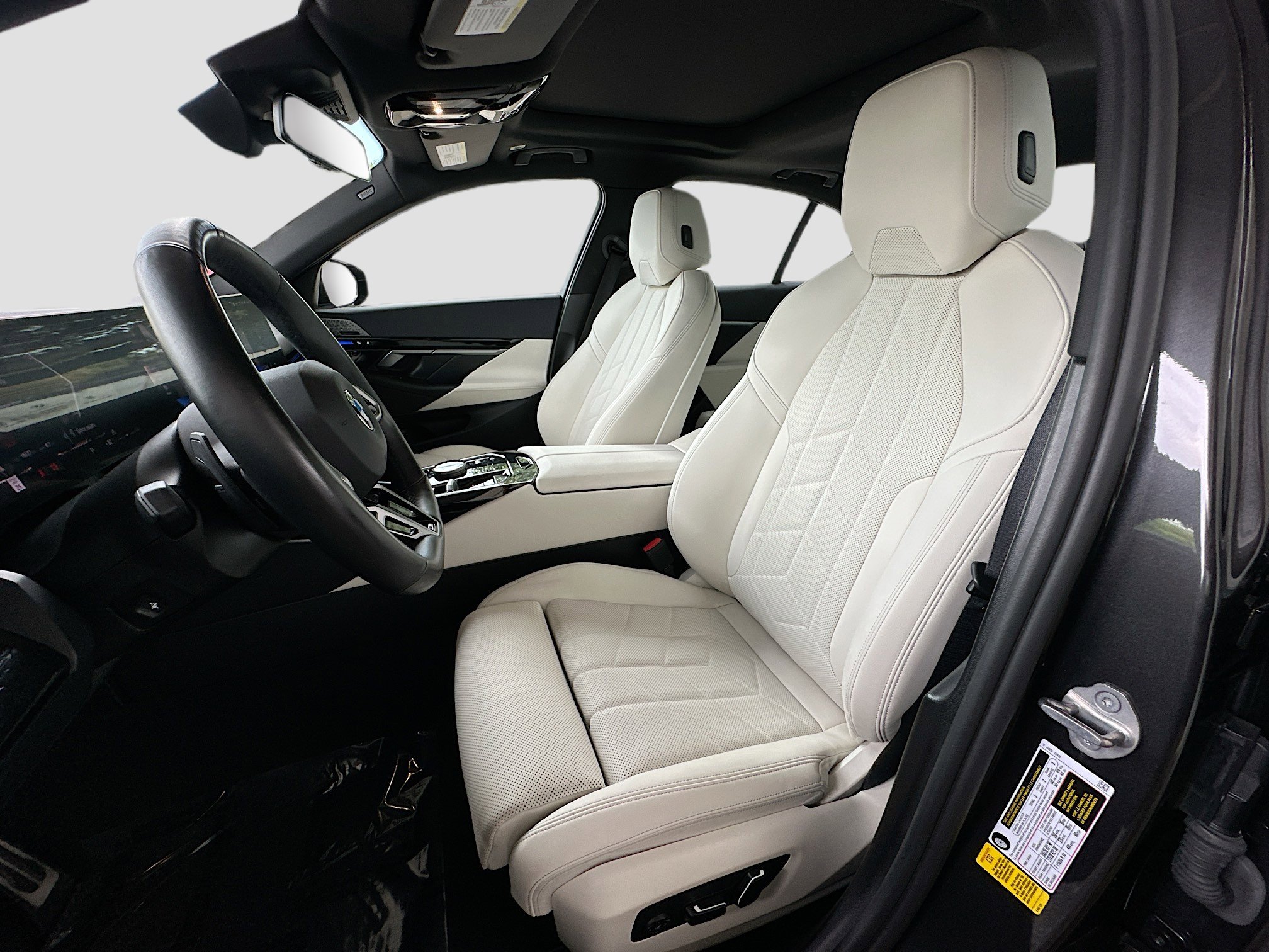 Certified 2024 BMW 530i 530i w/ M Sport Package image 22