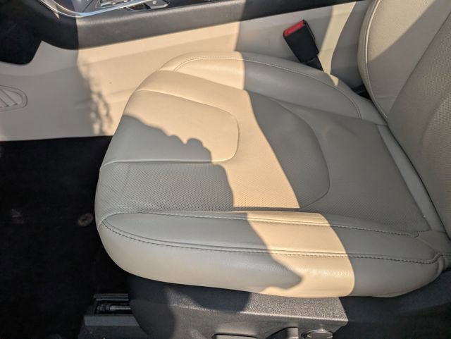 Used 2017 Ford Edge Titanium w/ Equipment Group 301A image 23