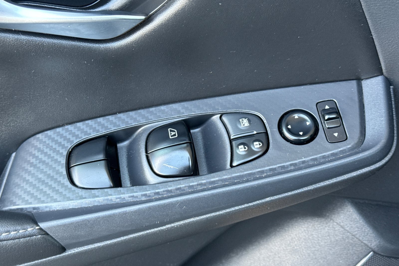 Certified 2024 Nissan Sentra SV FWD image 14