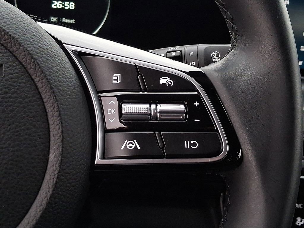 Certified 2024 Kia Seltos S image 17